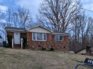 131 Kings Rd, Gaffney, SC 29340