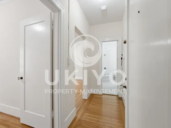 456 Lee St, Oakland, CA 94610