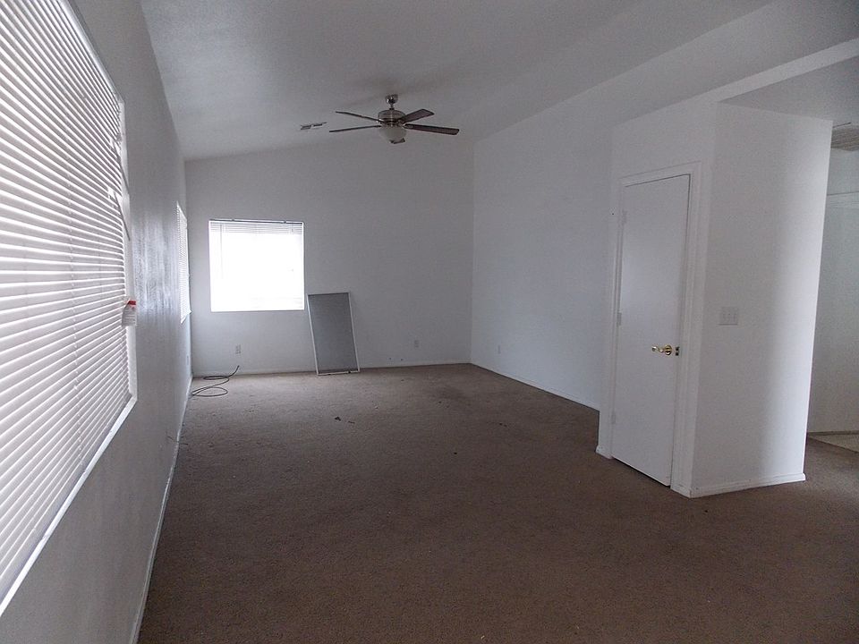 2nd image of 2341 E Calvada Blvd APT 4