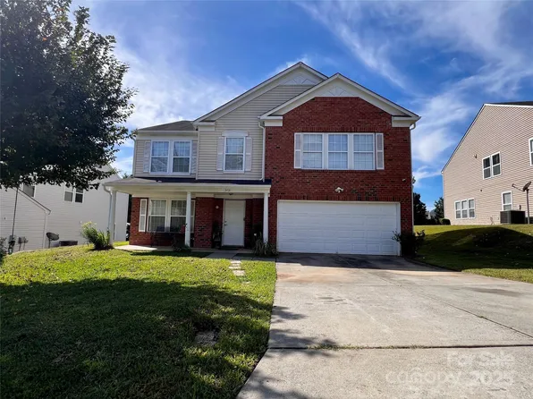 3431 Pikes Peak Dr, Gastonia, NC 28052