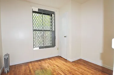 Rented by CITY SKYLINE REALTY INC