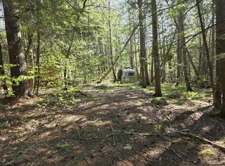 40 Orchard Dr, Saint Albans, ME 04971