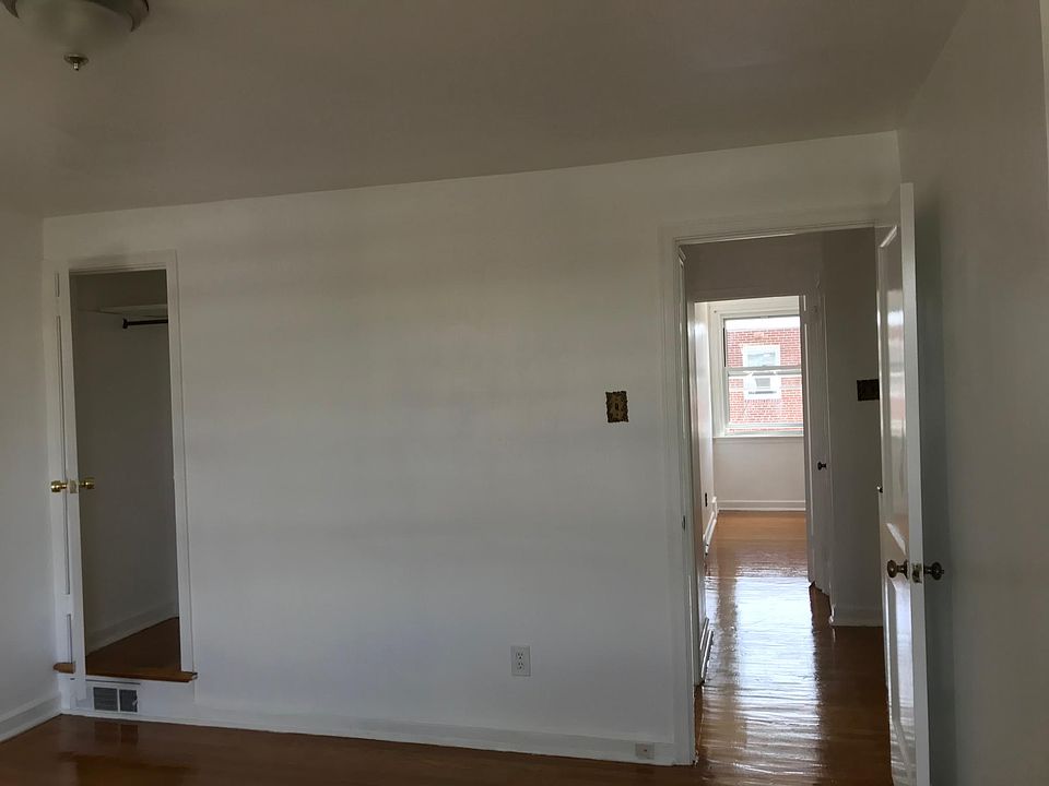 1st image of 5911 N Water St