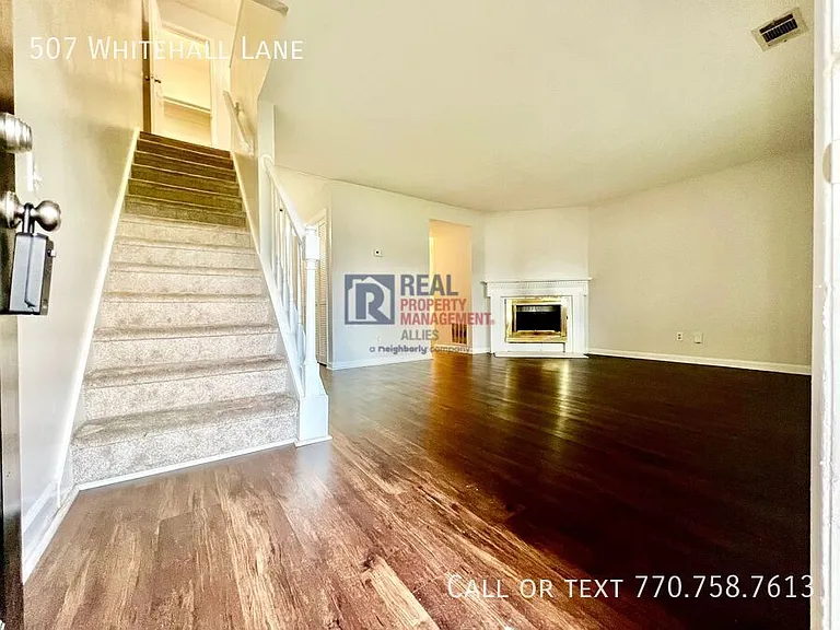 507 Whitehall Ln — Photo 3