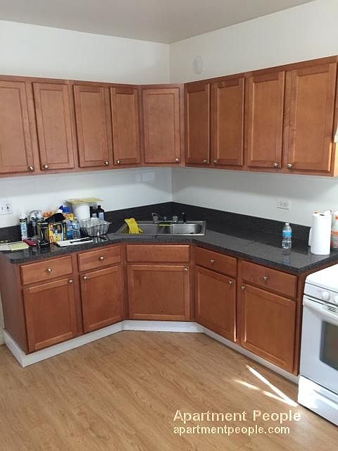 1st image of 2025 N Kedvale Ave APT 1