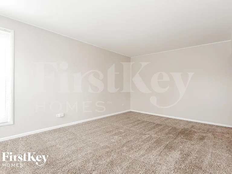 4600 W 79th Pl — Photo 4