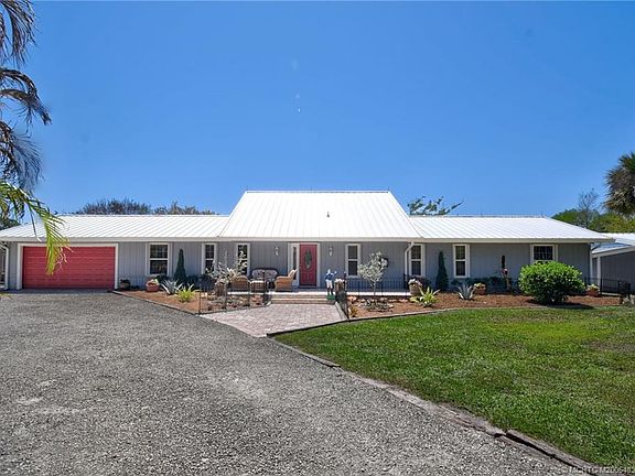 5th image of 11266 SW Meadowlark Cir