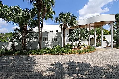 <b>You have arrived.Make the first impression you've always dreamed of.