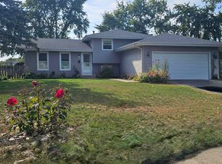 736 Tama Ct, Carol Stream, IL 60188