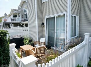 1 Ashley Ct, Bedminster, NJ 07921