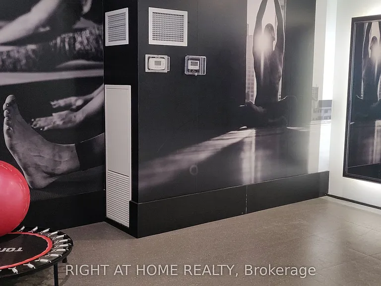 38 Iannuzzi St #511 — Photo 30