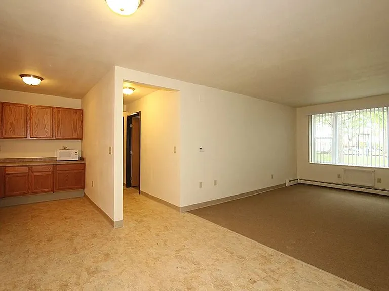 3402 W Florist Ave #100 — Photo 4