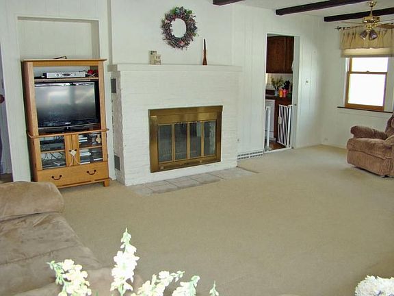 2nd image of 818 N Emroy Ave