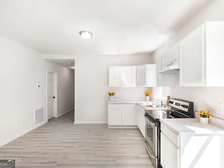 1175 Hartley St — Photo 4