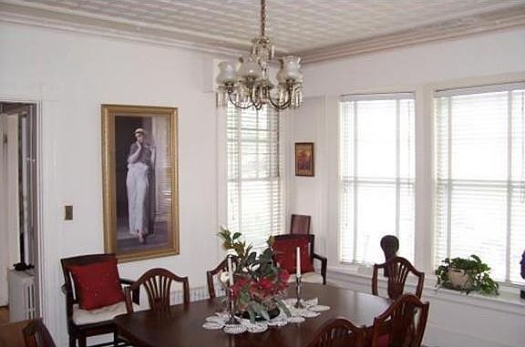 2nd image of 4 Kent Cir