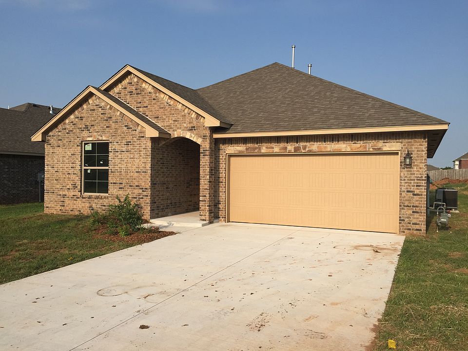 1st image of 7205 Meadow Lake Dr