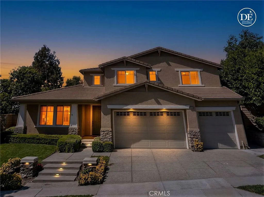 4 bed, 3150 sqft, $4,500 — Photo 1