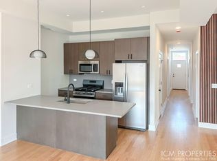 3338 N Sheffield Ave APT 1, Chicago, IL 60657