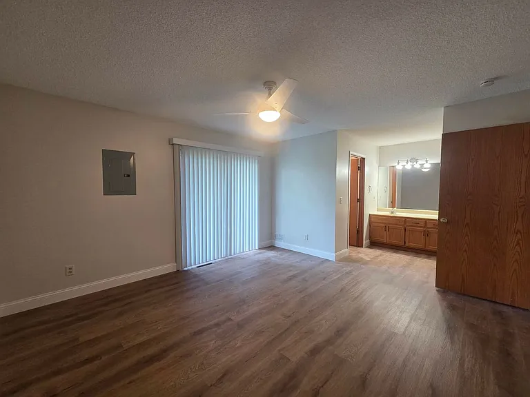 328 S Kiowa Ct — Photo 18