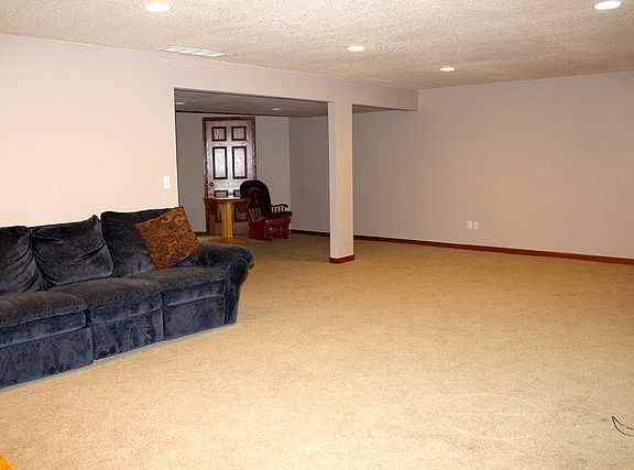 5th image of 547 Turnberry Dr