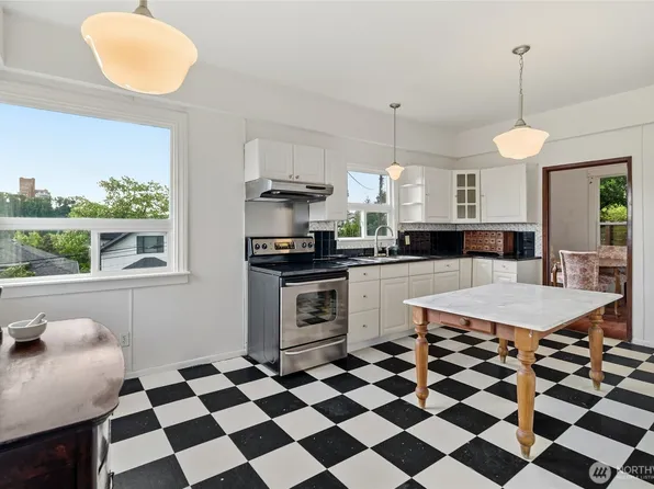 1012 20th Avenue S, Seattle, WA 98144