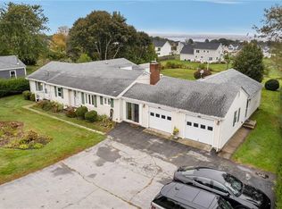 1533 E Main Rd, Portsmouth, RI 02871