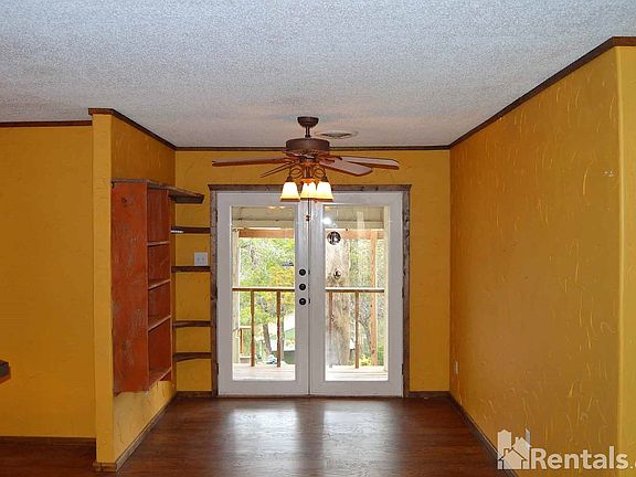 4th image of 601 Rayburn Dr