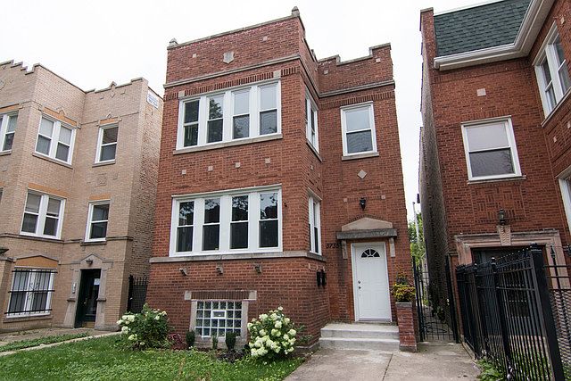 1st image of 3735 W Eastwood Ave #2