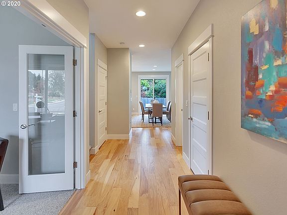 2nd image of 10458 SE 51st Ave
