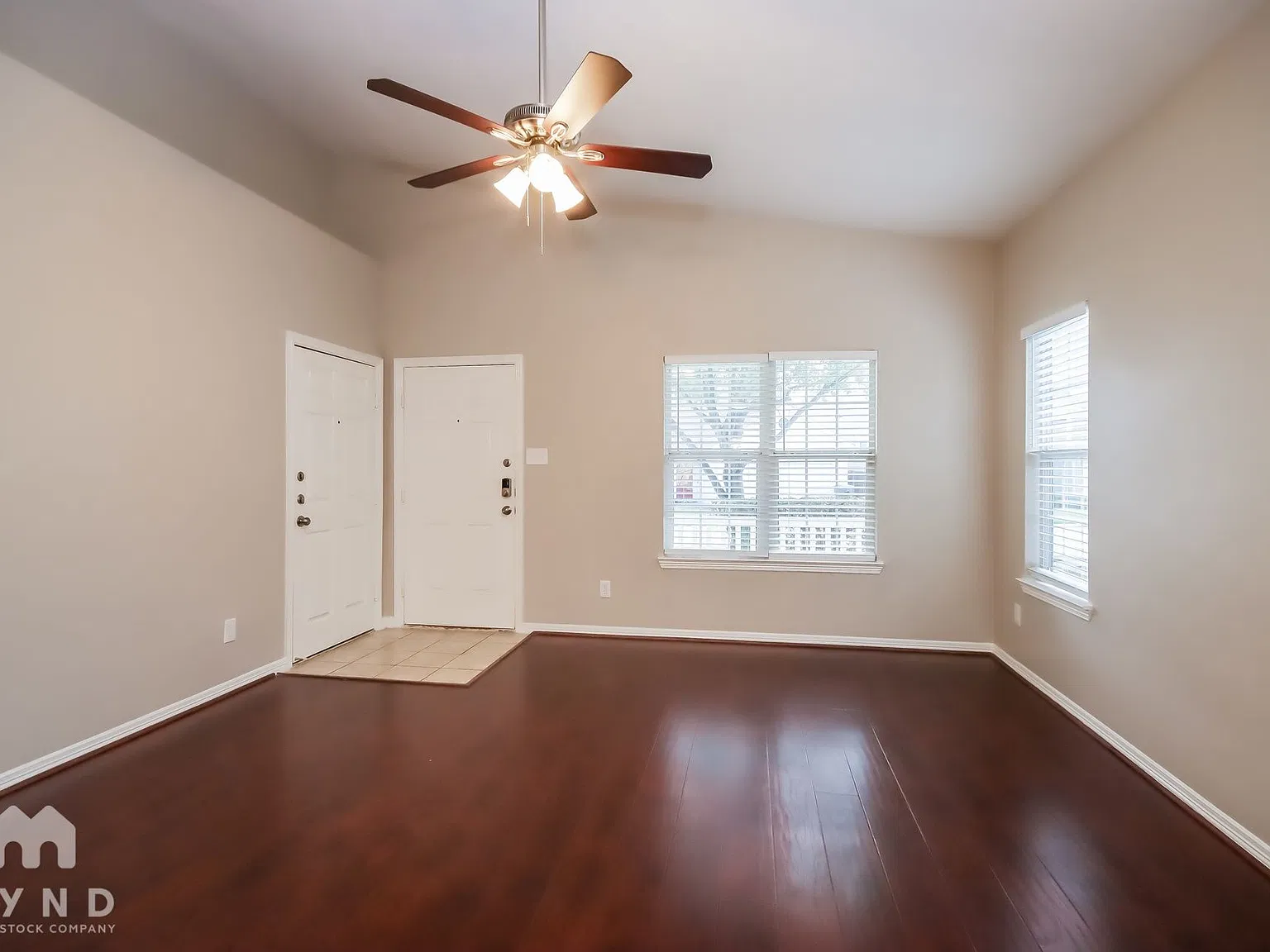 3 bed, 2.0 bath, 1515 sqft, $1,765 — Photo 4