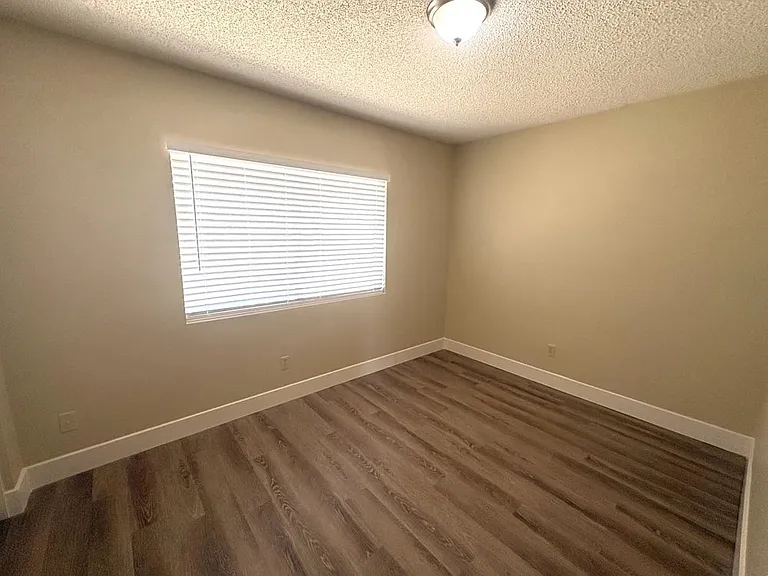 8420 W Las Palmaritas Dr — Photo 6