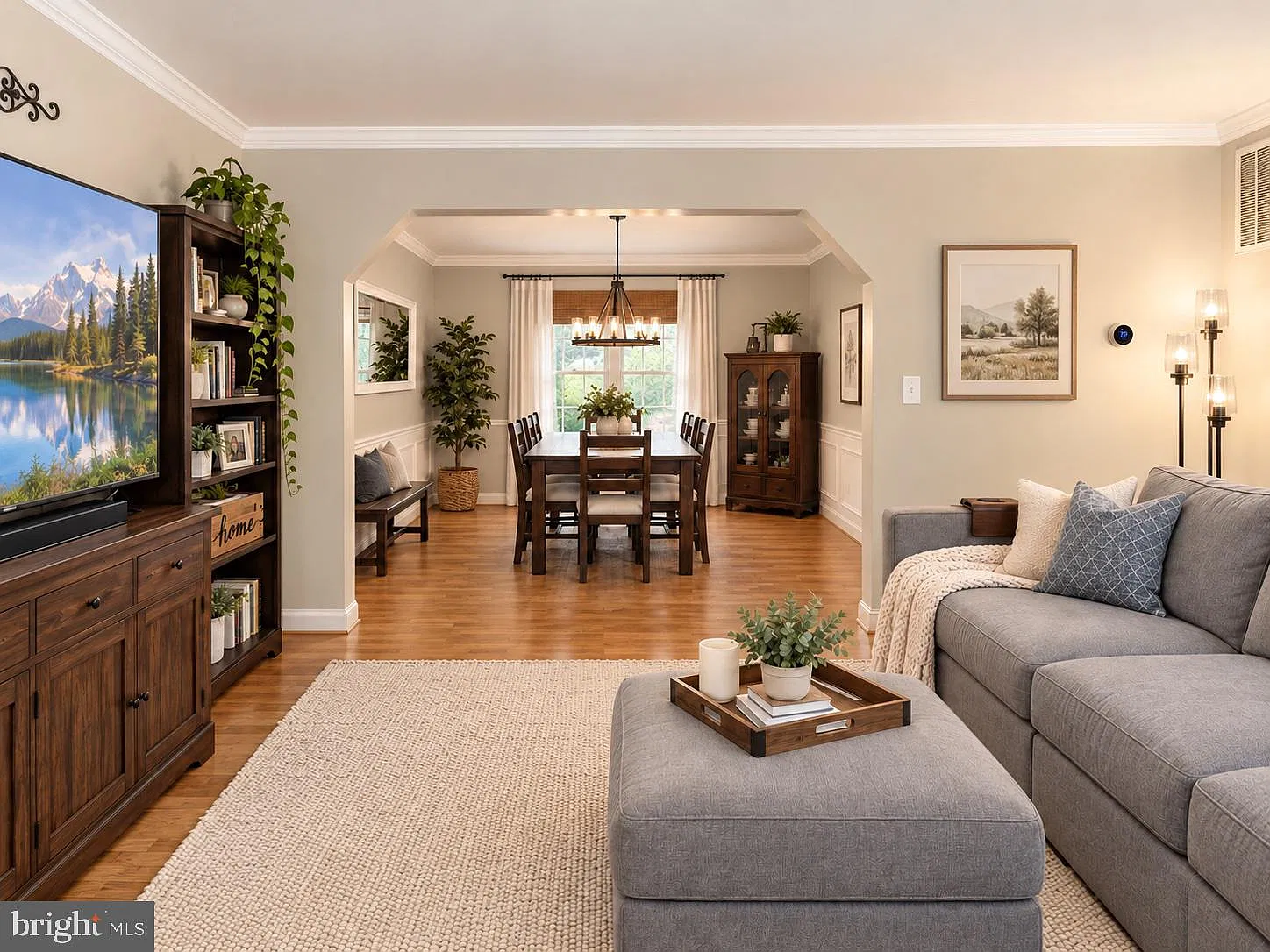 4 bed, 3.5 bath, 3476 sqft, $4,500 — Photo 2