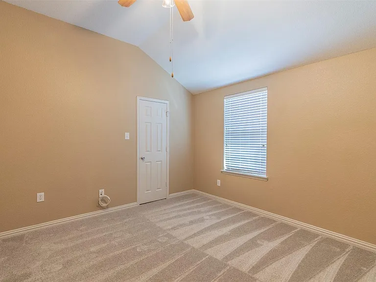 2017 Lake Highlands Dr — Photo 25