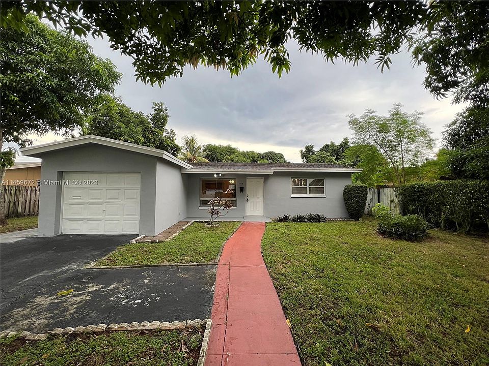 1st image of 4148 NW 45th Ter