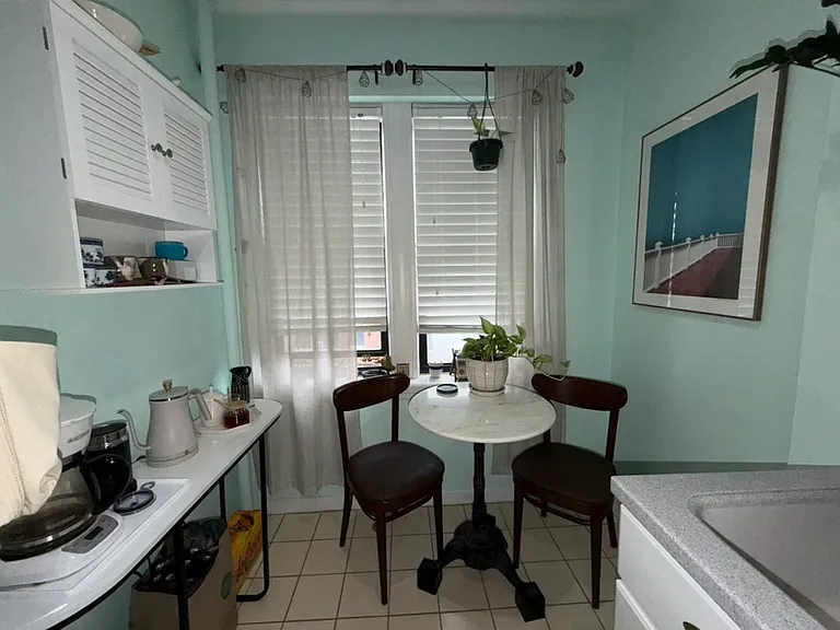 137 Englewood Ave #36A — Photo 11