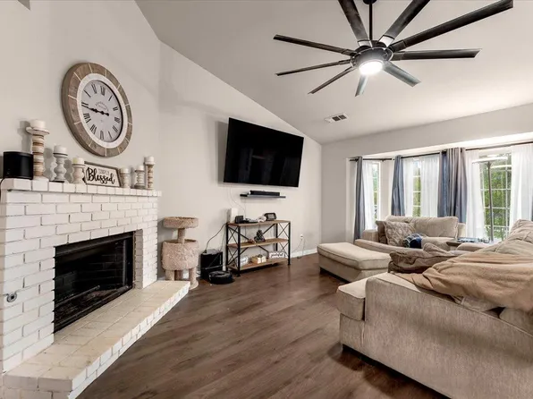 1675 Hominy Way, Redding, CA 96003