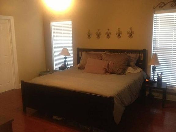 Master Bedroom2