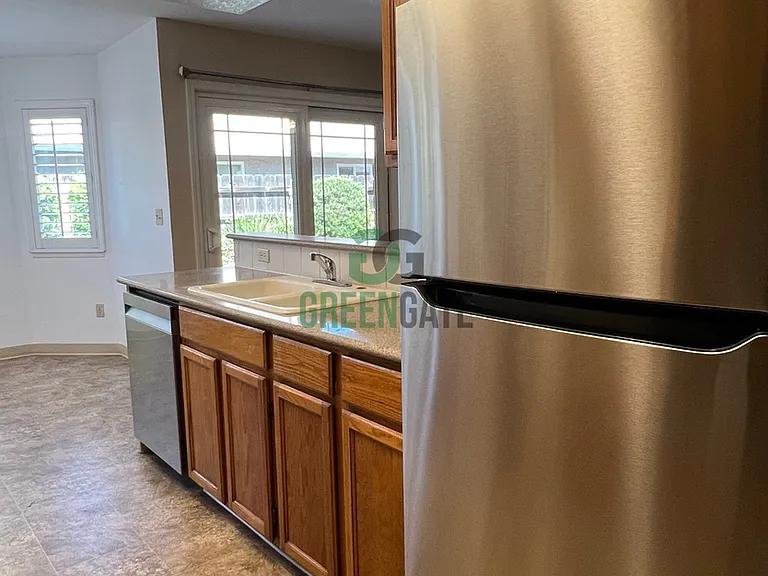 3901 Setrok Ct — Photo 10