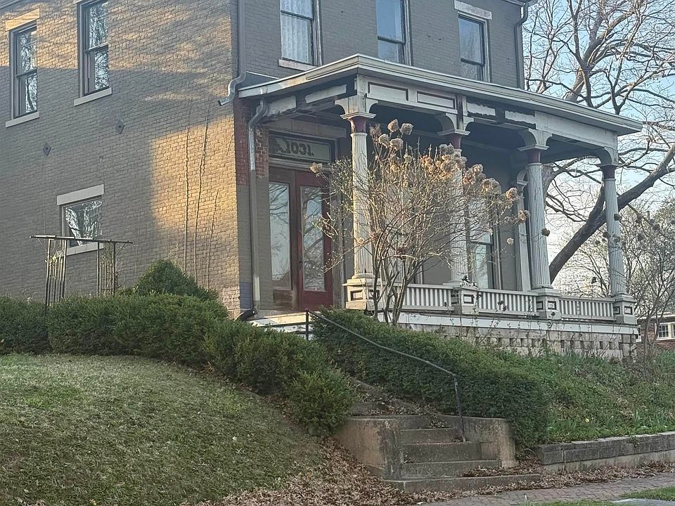 1st image of 1031 N 4th St