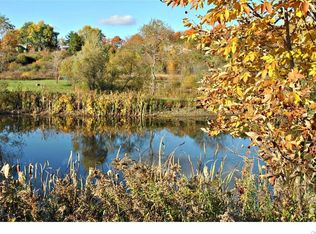 7001 Hunters Crossings Rd, La Fayette, NY 13084