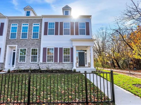 502 Gilder Dr, Carmel, IN 46032