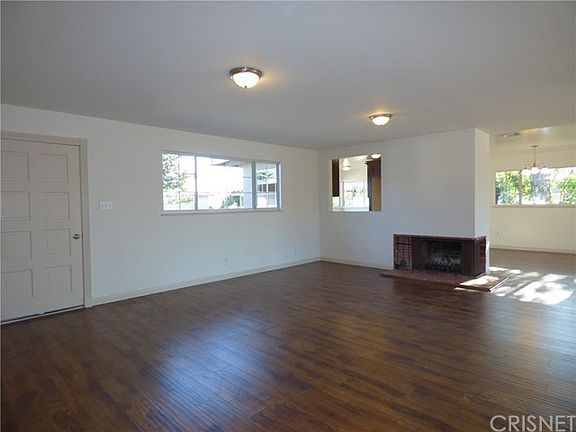 5th image of 1601 S McPherrin Ave