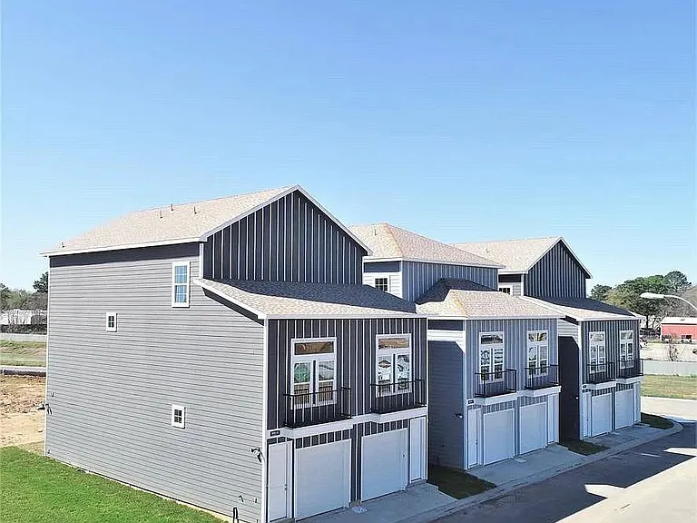 4906 Paradigm Ln — Photo 15