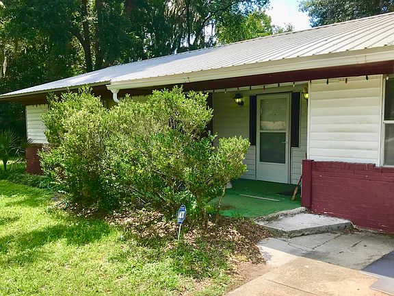 5th image of 3281 SE 20th Ave