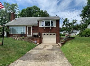 1958 Wendy Ln, Poland, OH