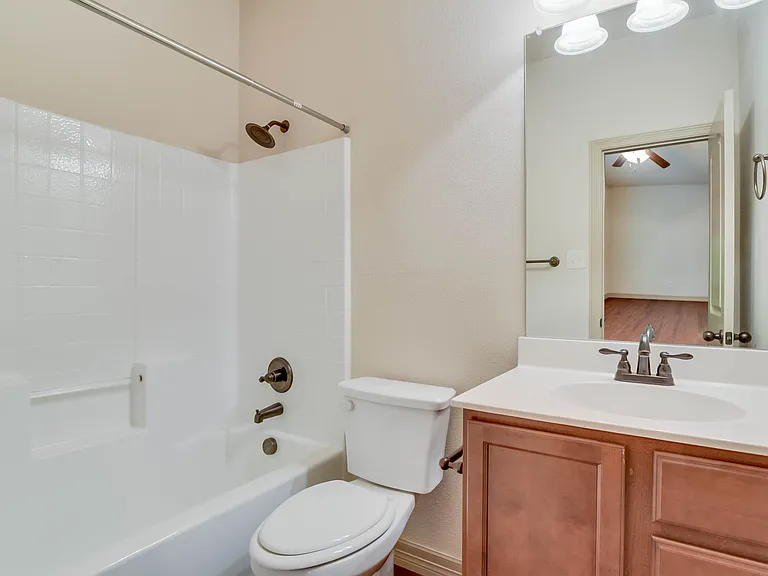 3236 McCart Ave — Photo 9
