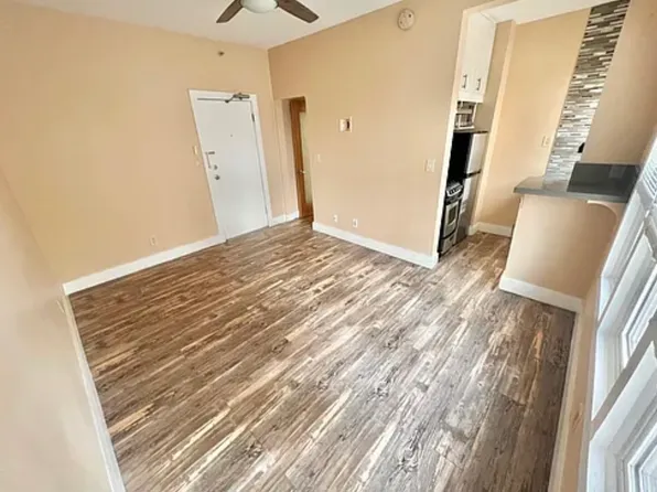 14 Westminster Ave APT 3, Venice, CA 90291