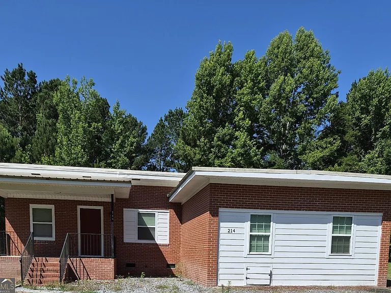 214 Parker Dairy Rd — Photo 6