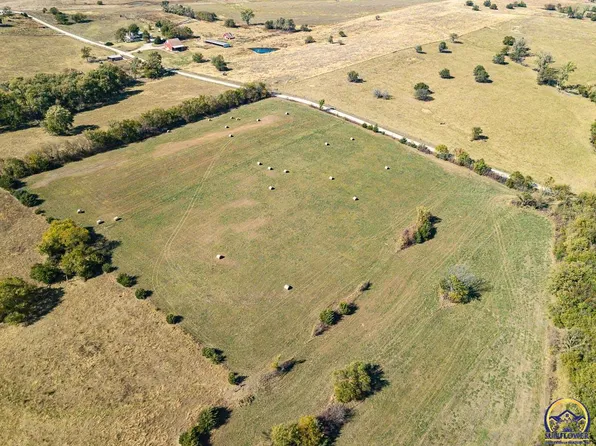 0 142nd St, Valley Falls, KS 66088