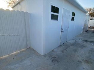 3501 NW 182nd St #1, Miami Gardens, FL 33056